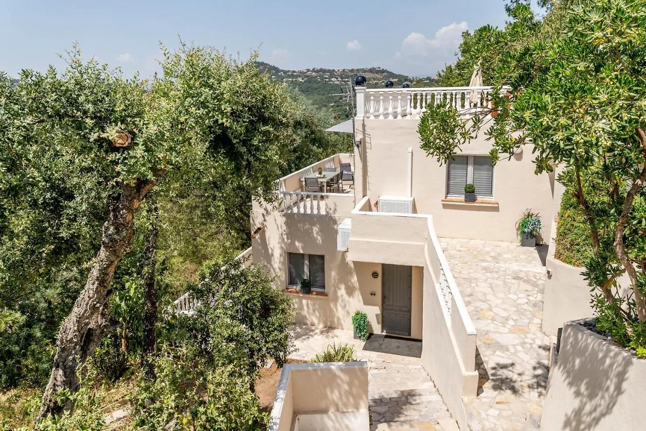 Le Petit Thao Apartment Frejus France